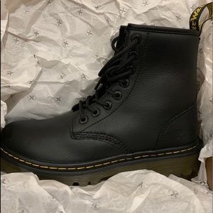 SOLD New! Doc Martens combat boot AW004 10M 8W